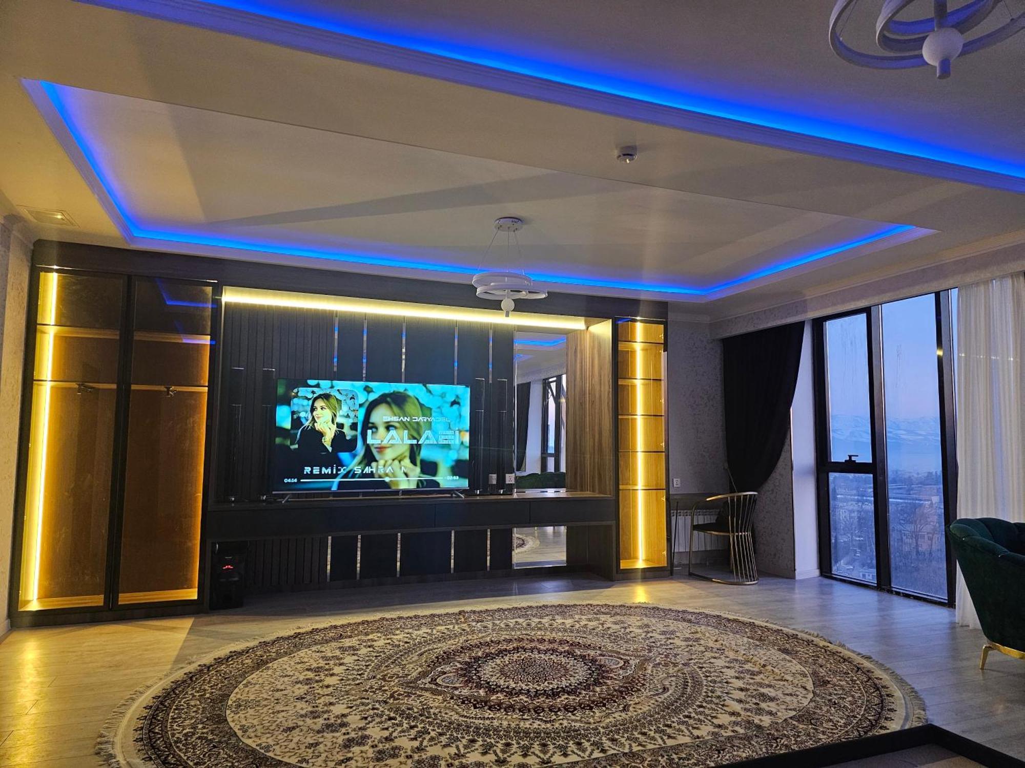 Baland Hotel Doesjanbe Buitenkant foto