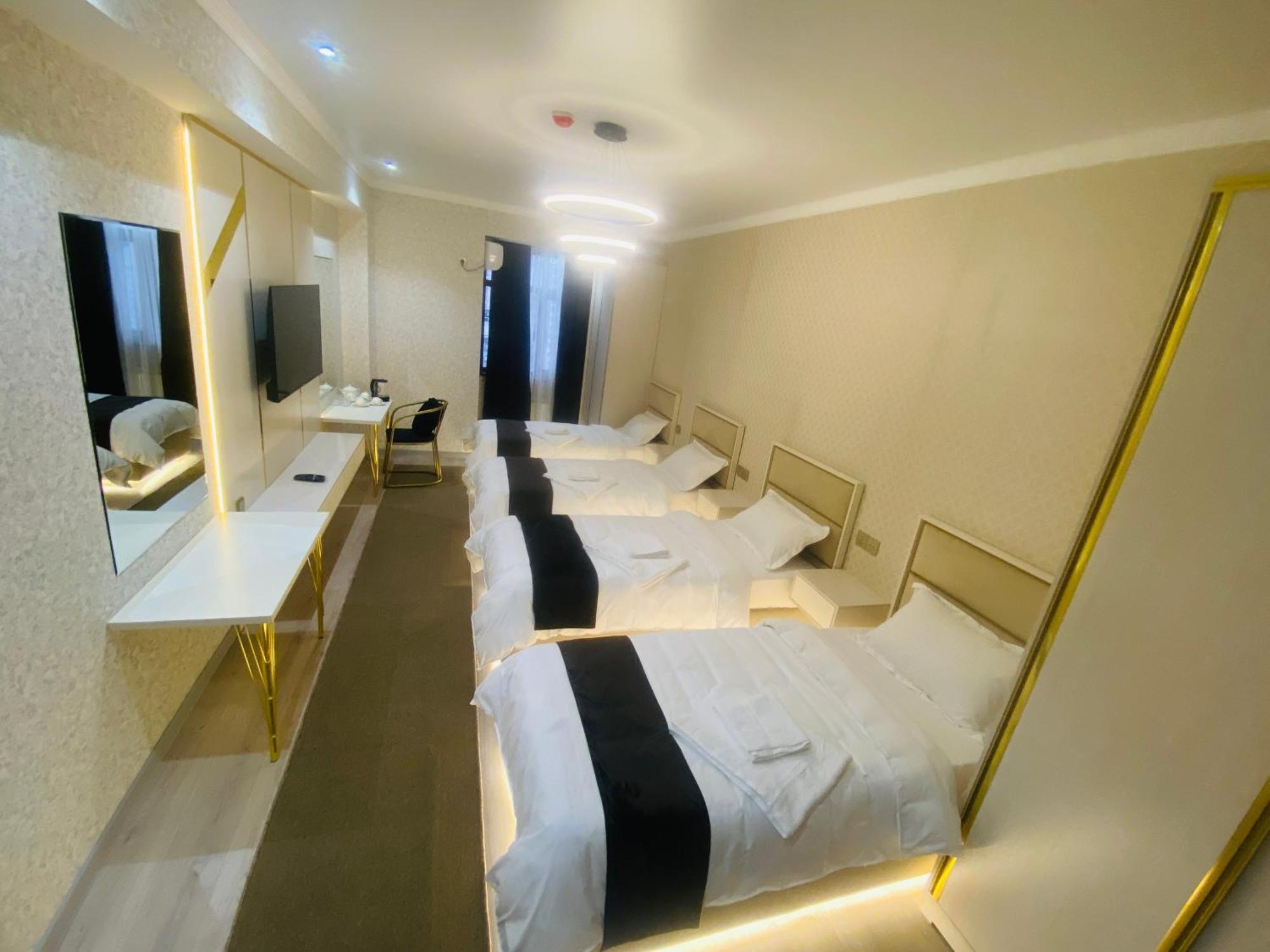 Baland Hotel Doesjanbe Buitenkant foto