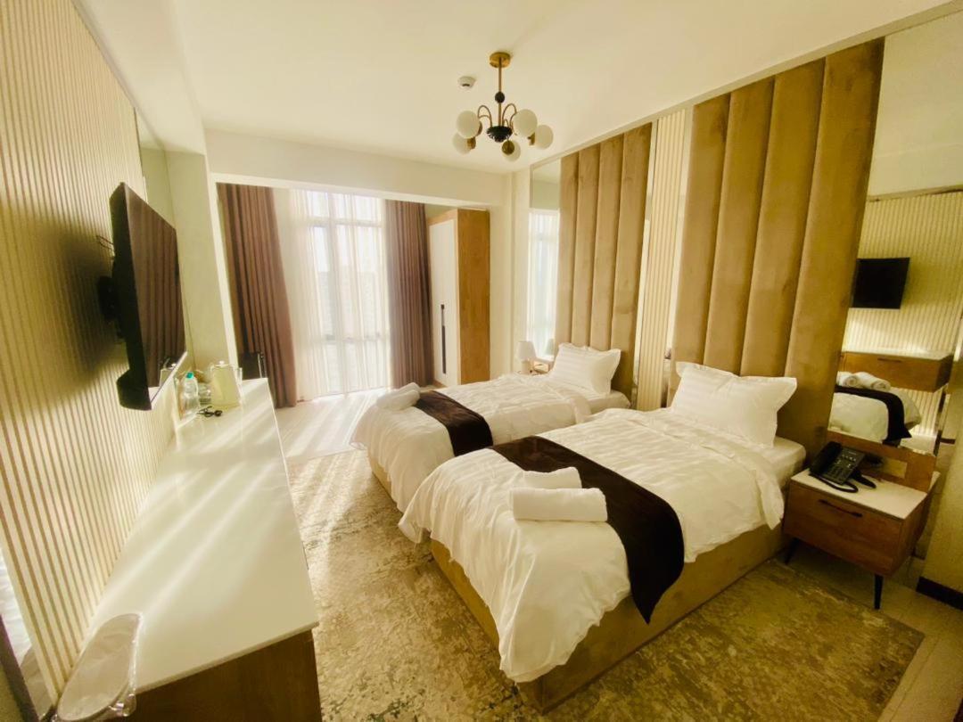 Baland Hotel Doesjanbe Buitenkant foto