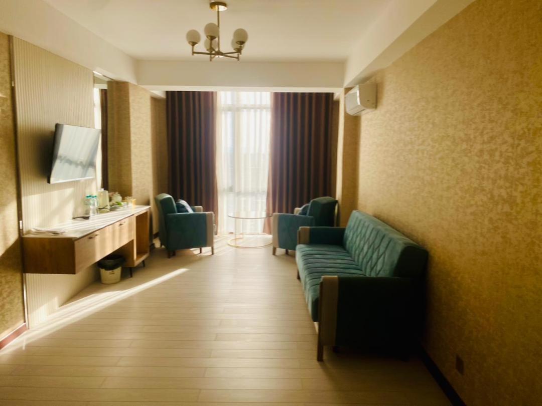 Baland Hotel Doesjanbe Buitenkant foto